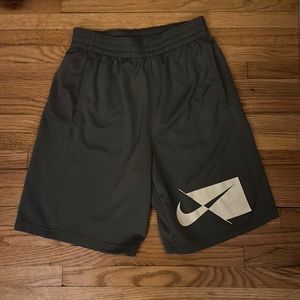 Grey nike basketball shorts